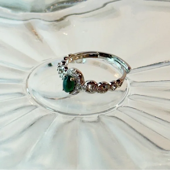 Elegant Sterling Silver Jade Ring – Dainty Halo Style, Size 5.45 Adjustable NWOT - Picture 2 of 11